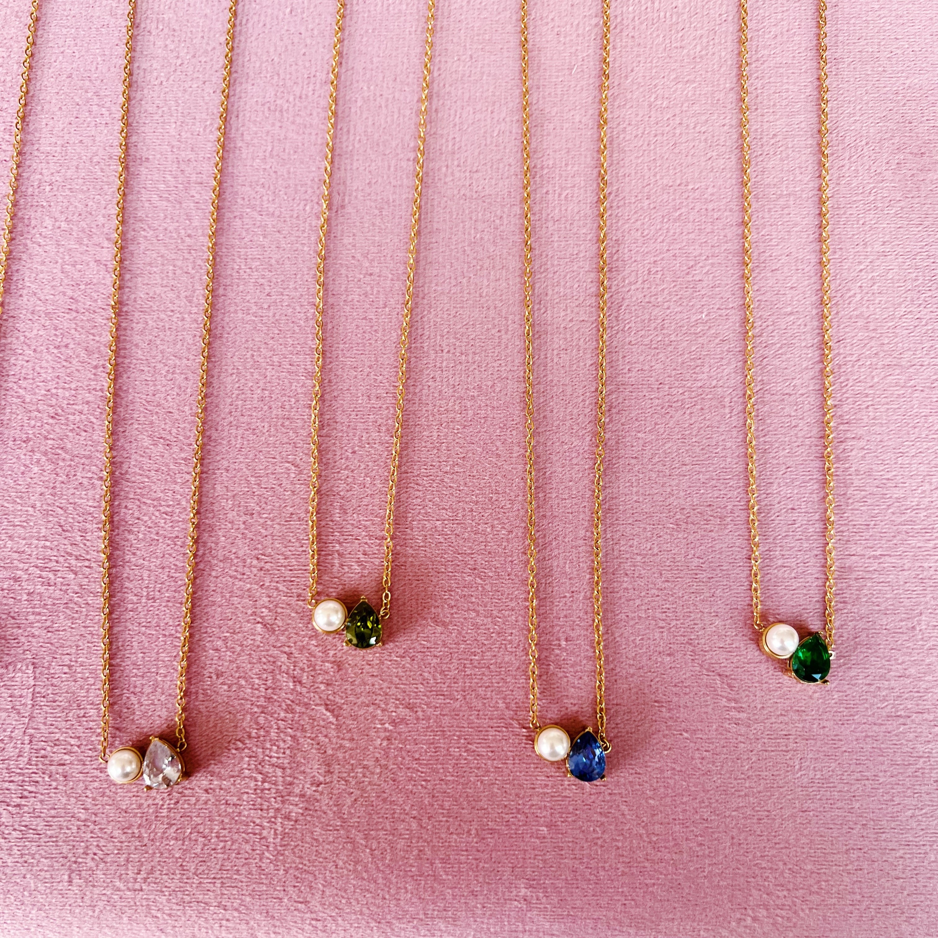 Necklace victoria blue