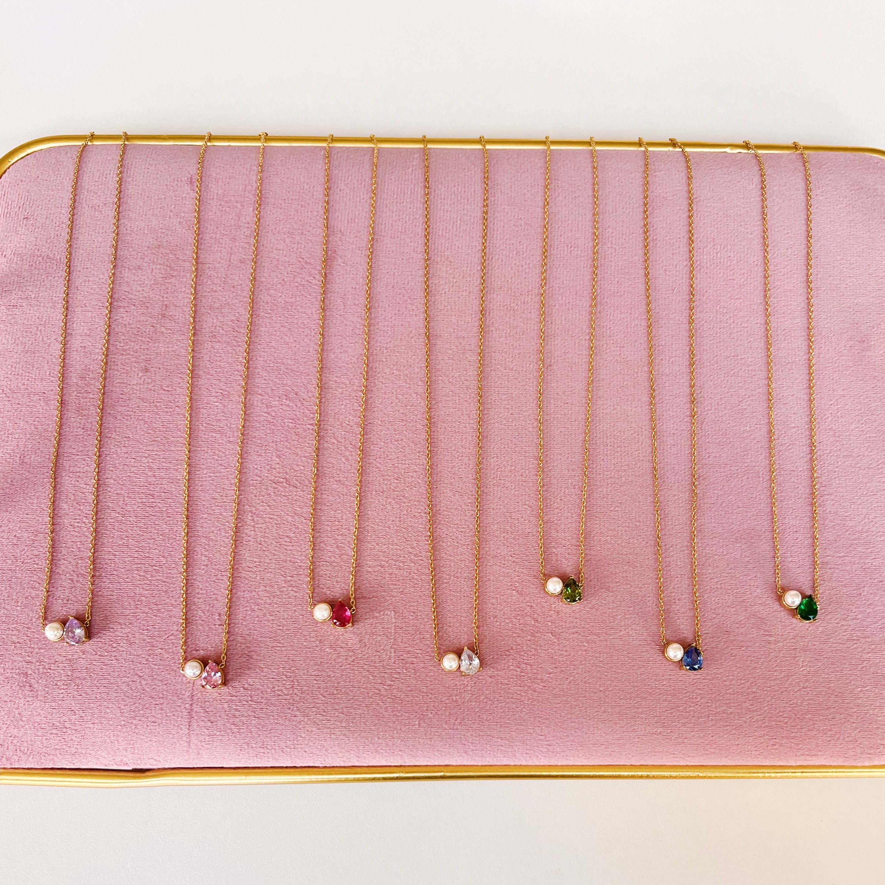 Necklace victoria pink