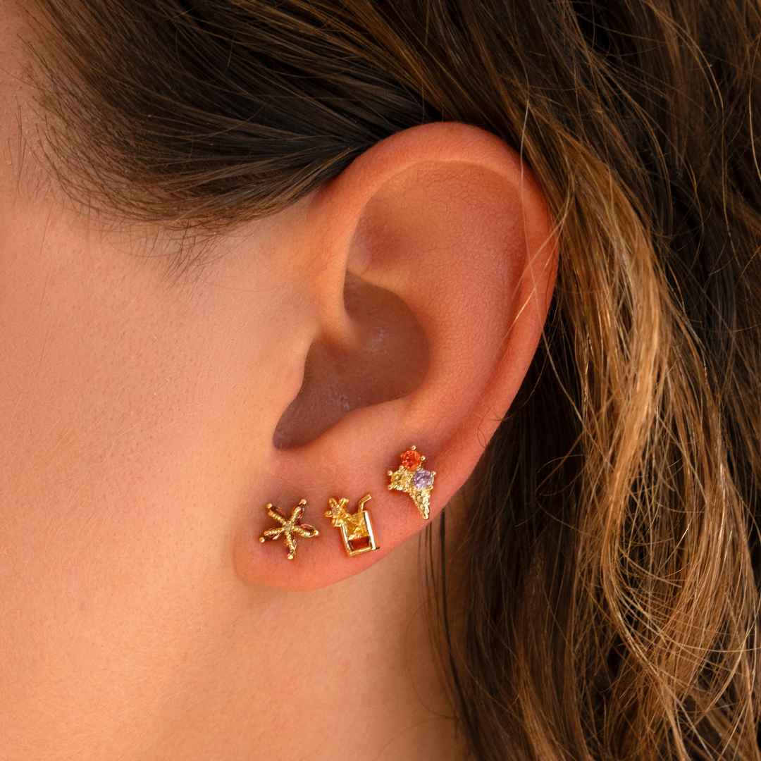Shiny starfish studs