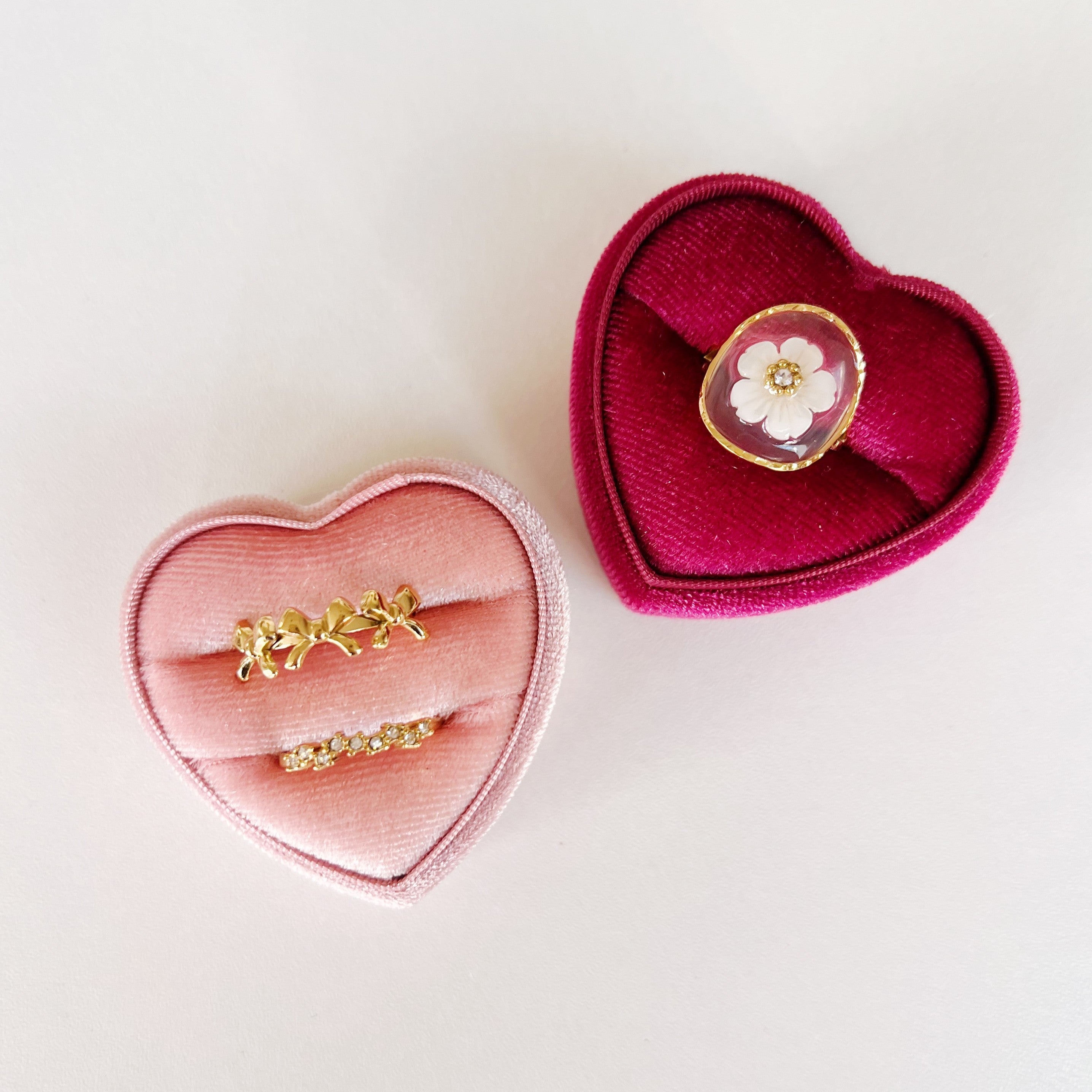 Velvet ring box single heart fuchsia