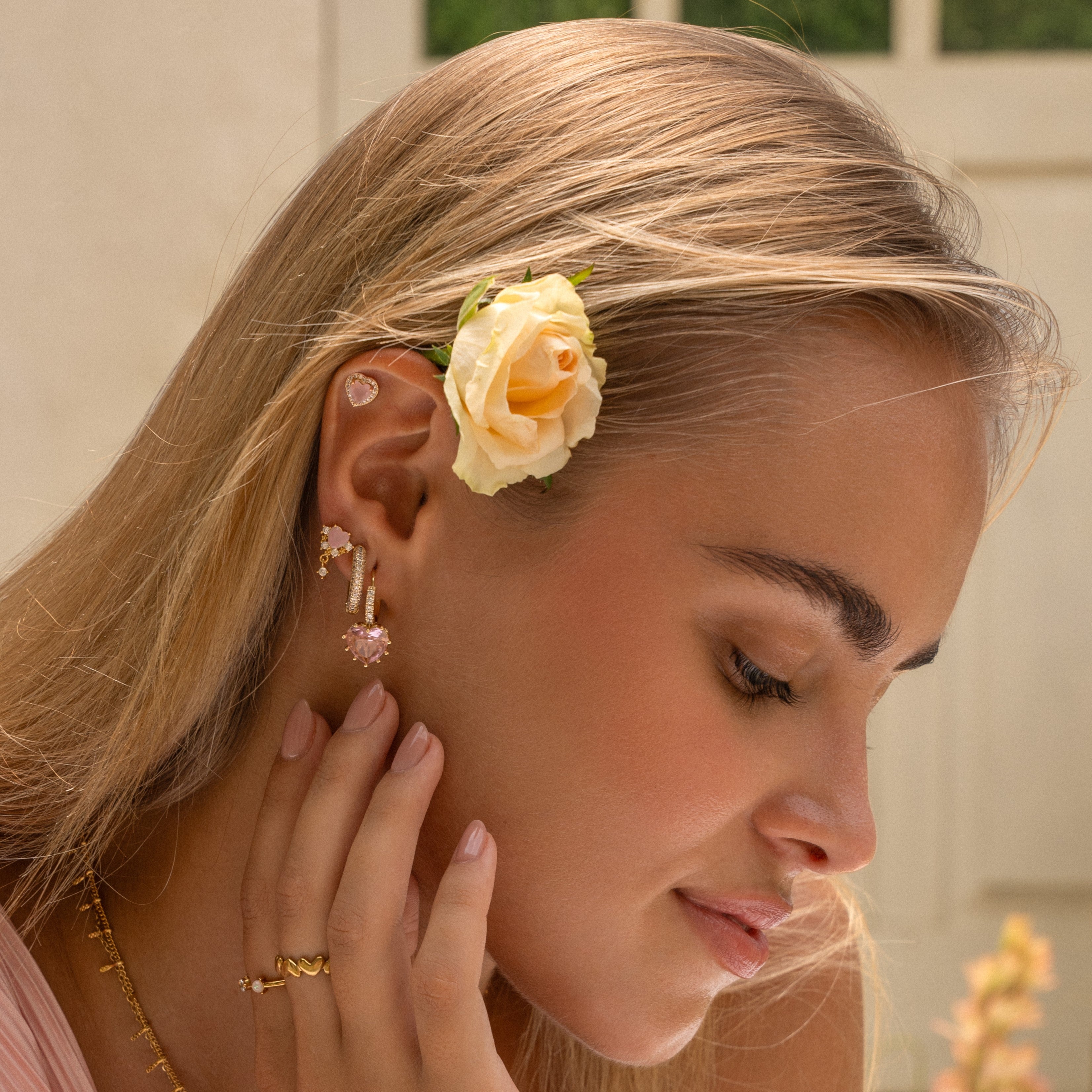 Classic diamond hoops white