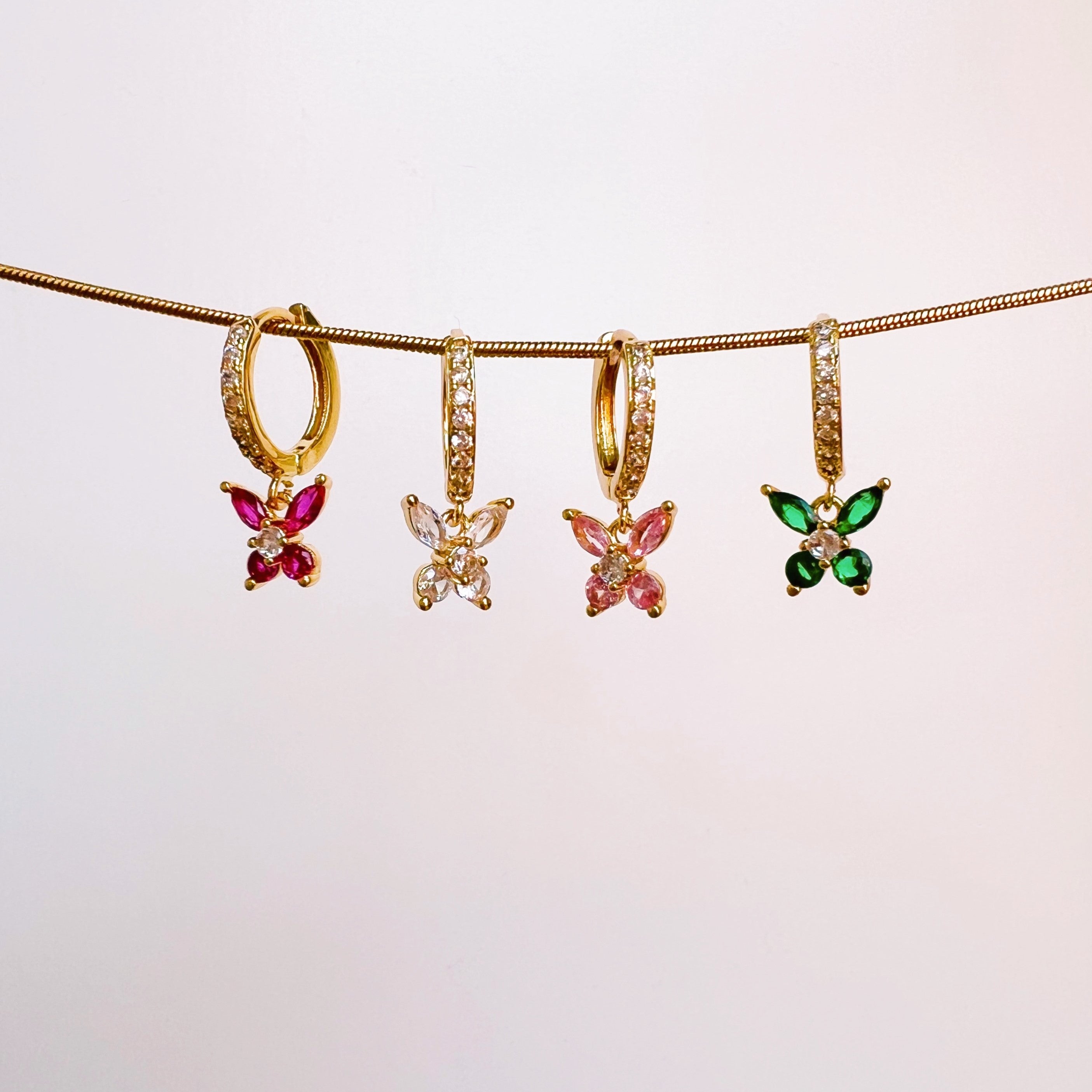 Earrings shining butterfly fuchsia