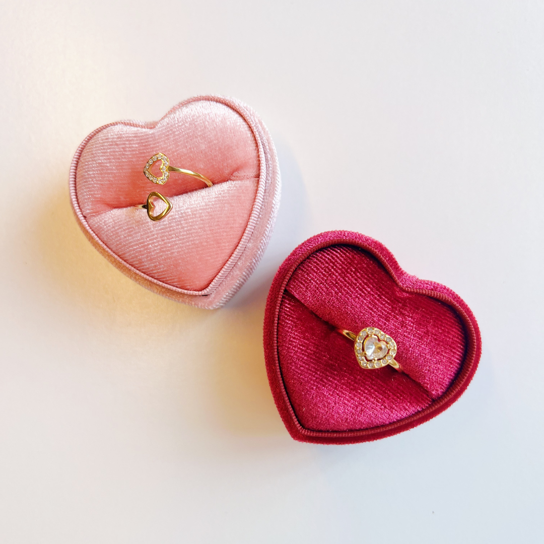 Ring diamond heart wit