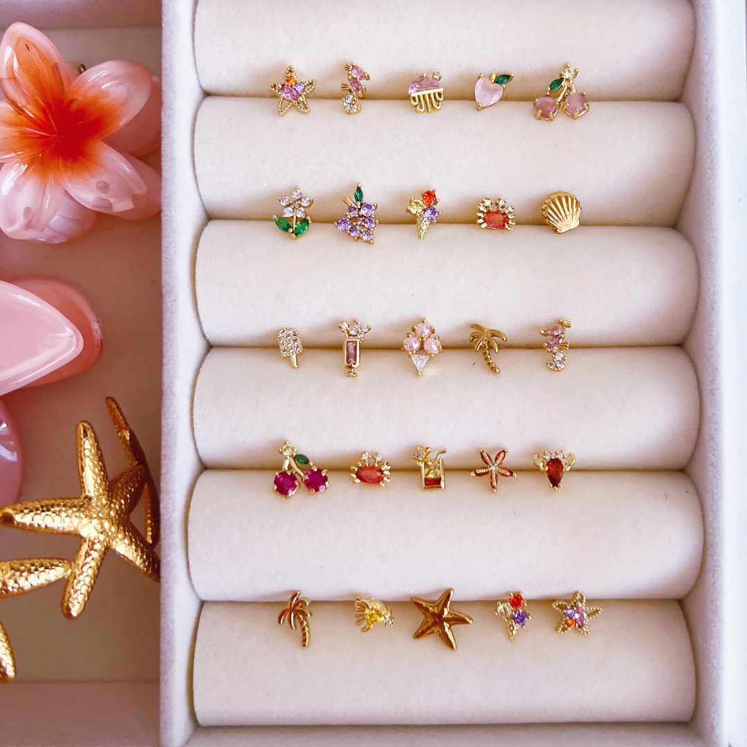 Sweet cherry studs pink