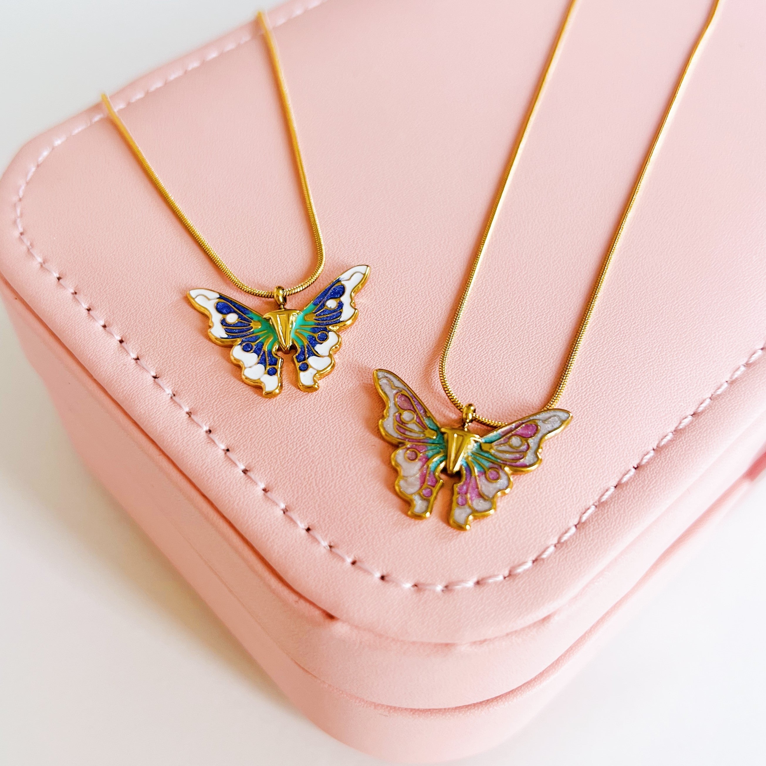 Ketting pastel butterfly paars